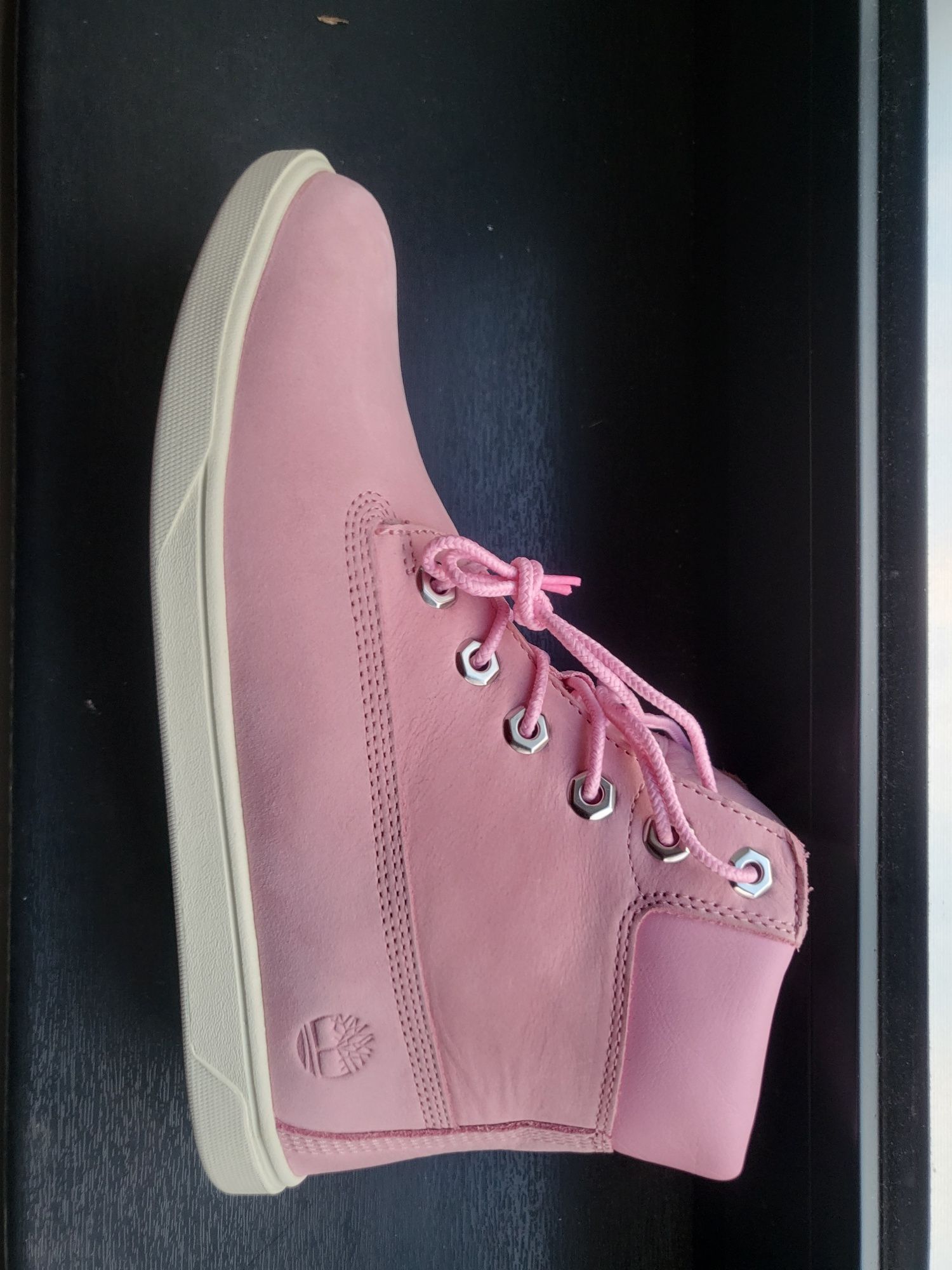 Ghete Timberland piele