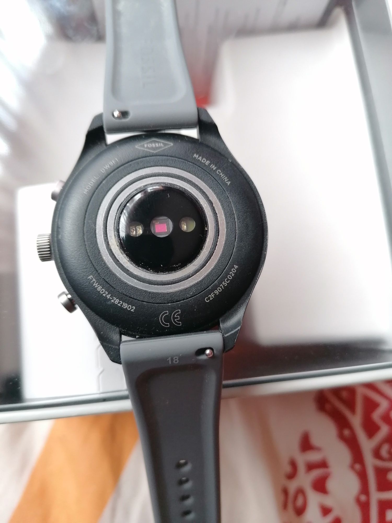 Smartwatch Fossil Q sport touchscreen