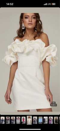 Белое платье с волнами