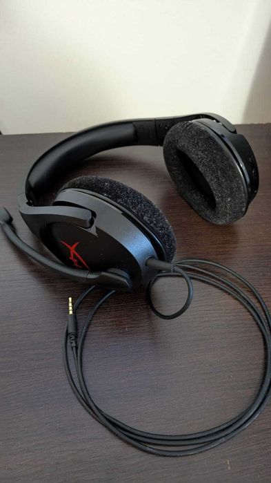 Casti gaming HyperX Cloud Stinger + pereche earpads HyperX noi separat