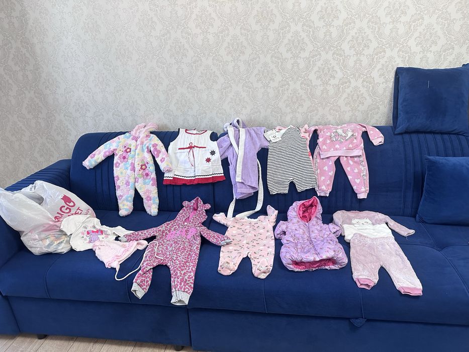 Продам детские вещи