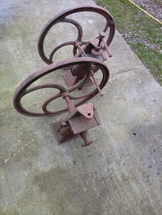 Moara / râșniță manuala porumb