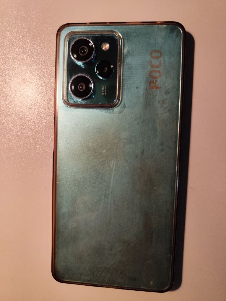 Продавам POCO X5 Pro