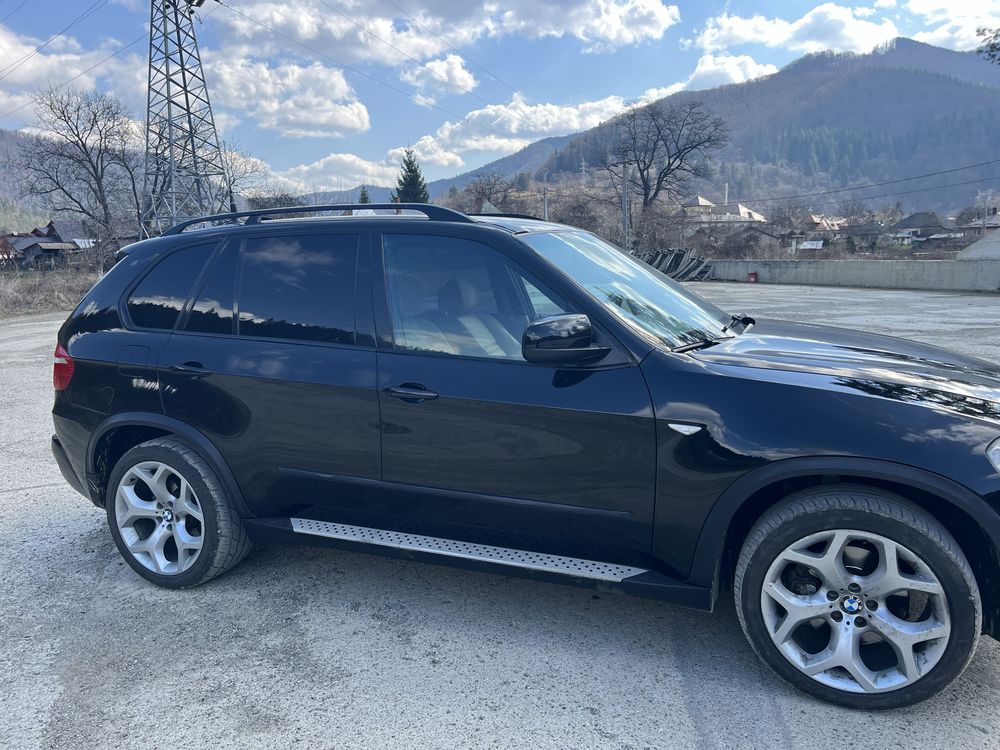 Vand BMW X5  2011 8300euro