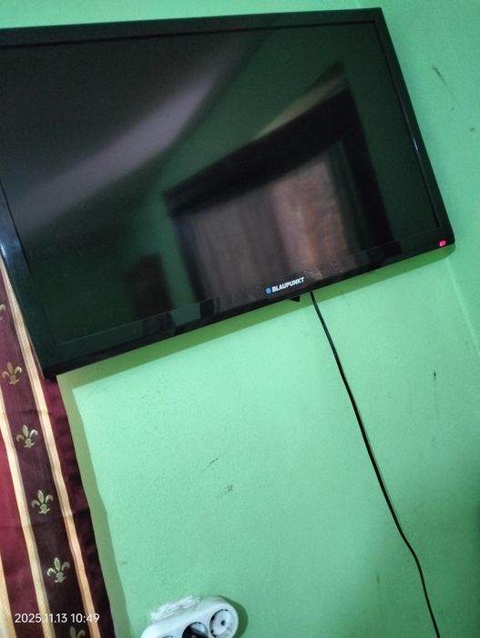 Vând tv Blaupunkt 80 cm