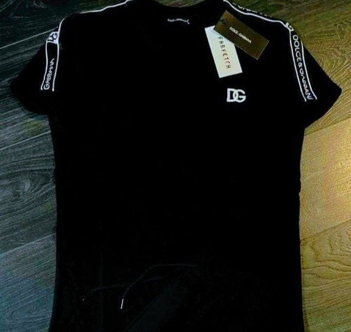 Compleuri DG,tricou și pantaloni scurți, super model, diverse mărimi