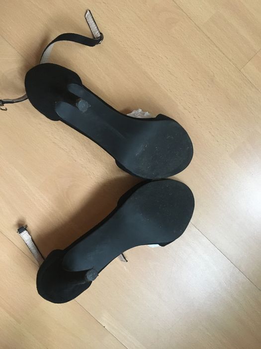 Sandale piele intoarsa