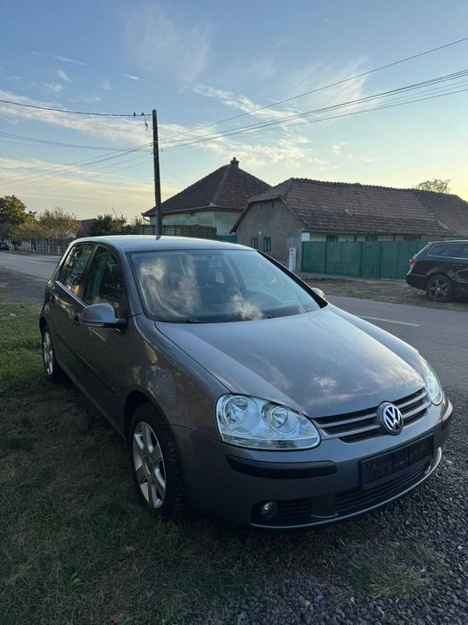 VW Volkswagen Golf V 5