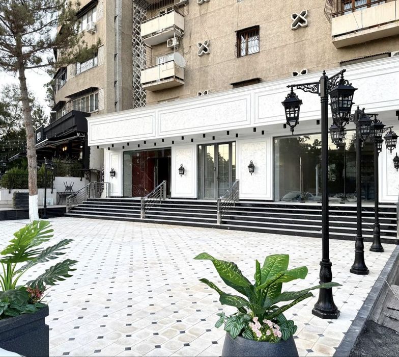 Продаётся Нежилое Помещение 264кв.м ВдольДороги Французской Посольство