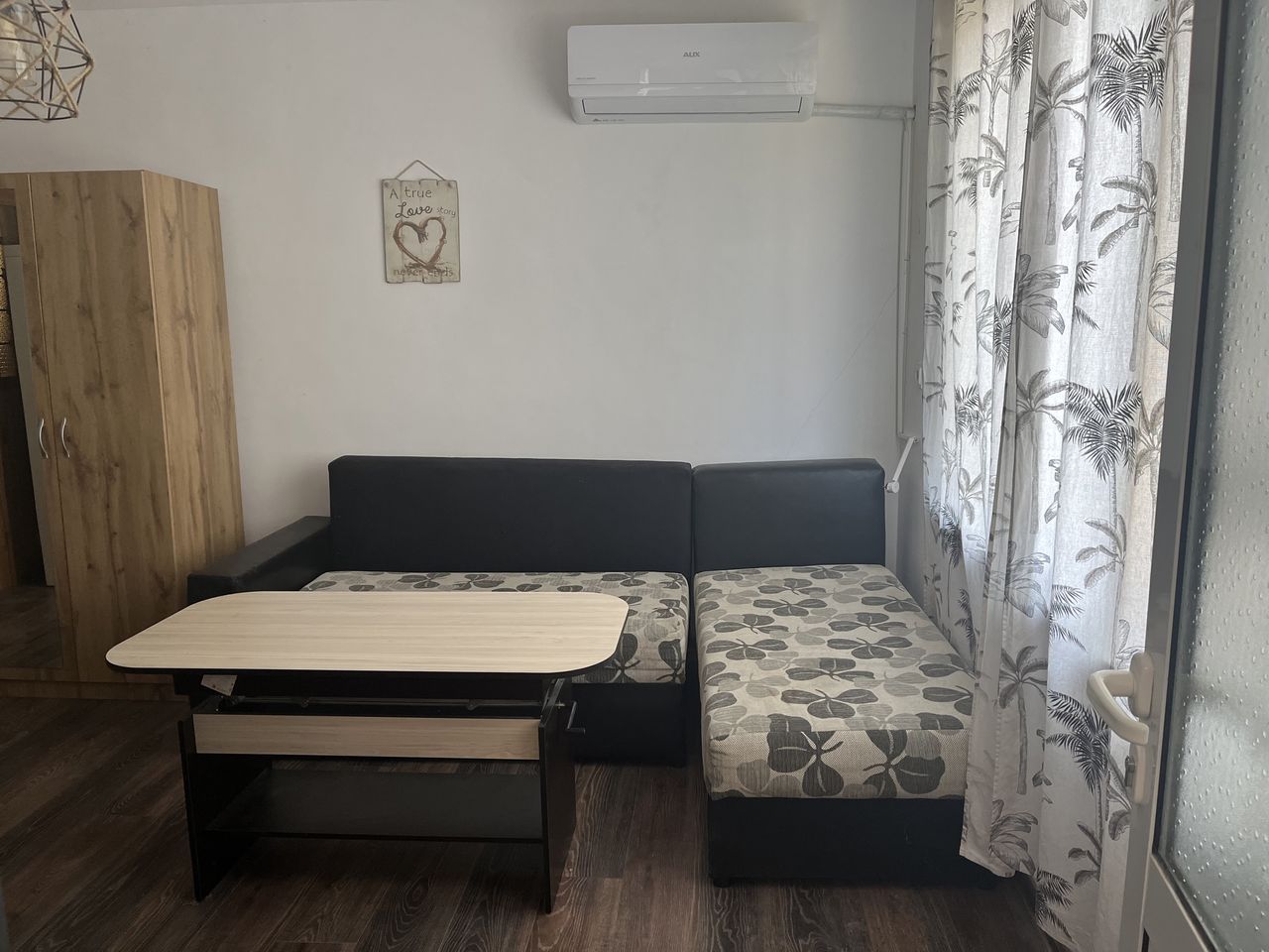 Продава се Къща в Казанлък - 80 кв.м за 542 €/кв.м - Снимка #2