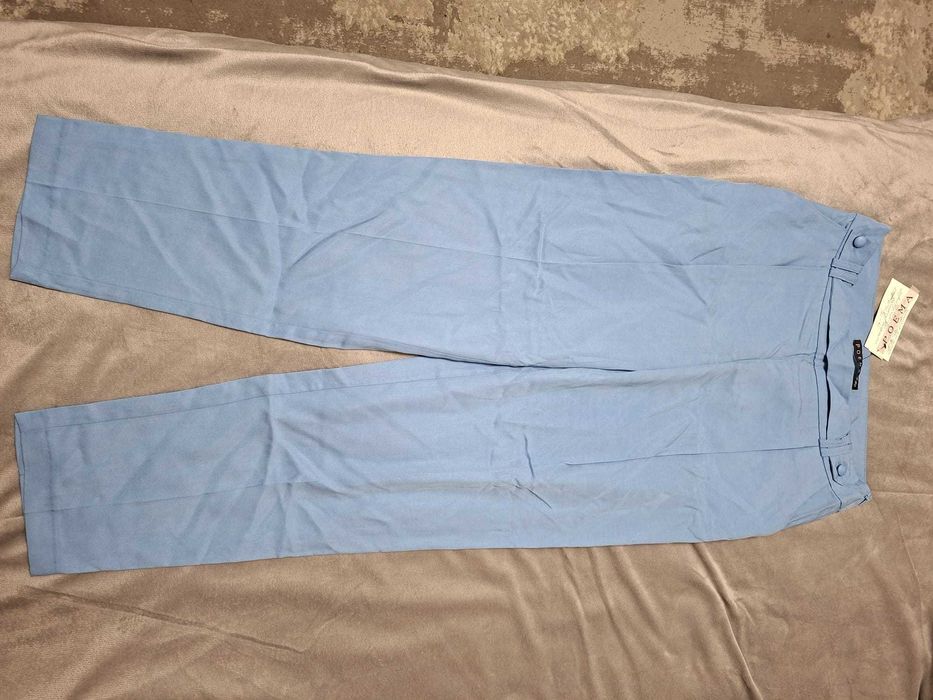 Pantaloni eleganti POEMA marimea 40. NOI cu eticheta!!!
