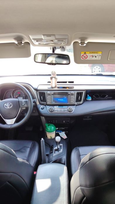 Vând mașină Toyota