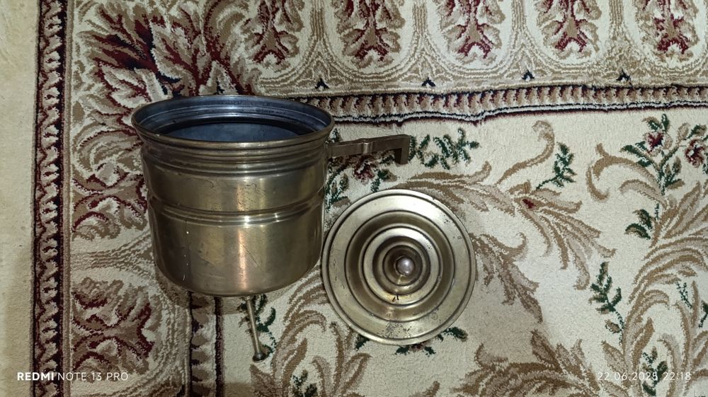 Latundan yasalgan qòl yuvish uchun