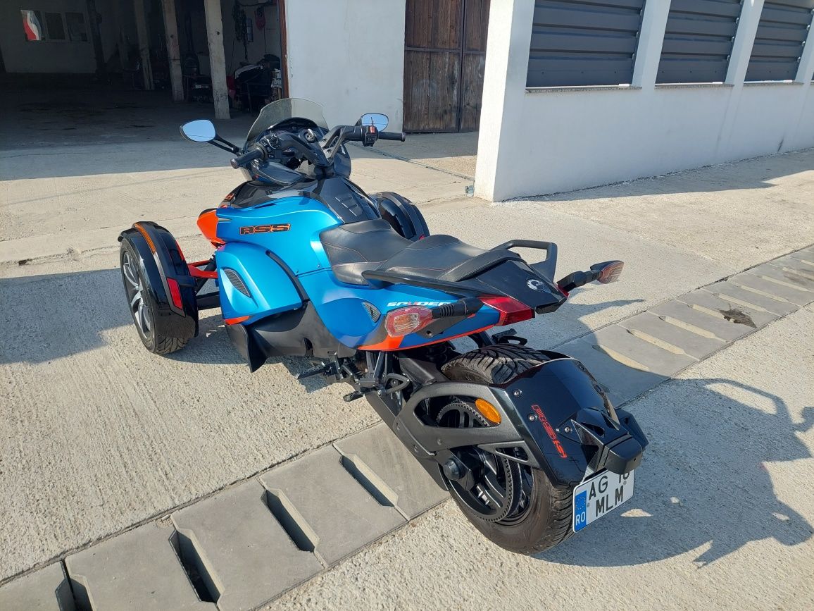 Can Am Spyder RSS 1000 Cm 2015