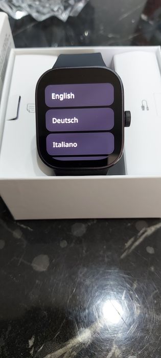 Часовник Redmi Watch 4
