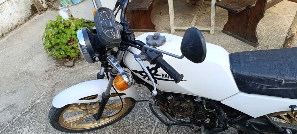 YAMAHA RD80MX повреден с документи