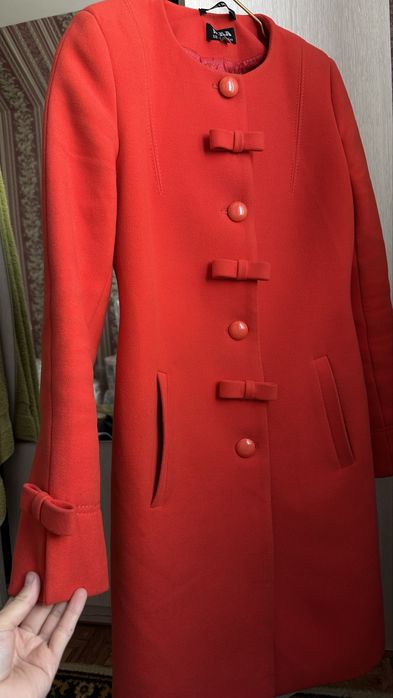 Продам осеннее пальто