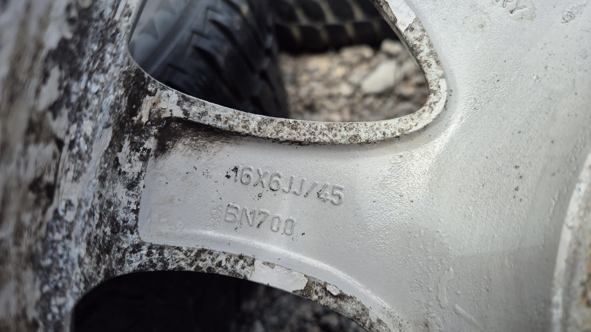 Оригинални джанти Нисан 4/114.3 Nissan Almera 4x114.3