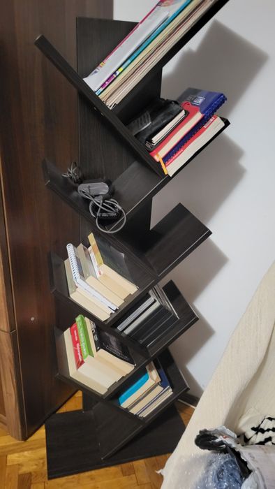 Raft depozitare carti maro