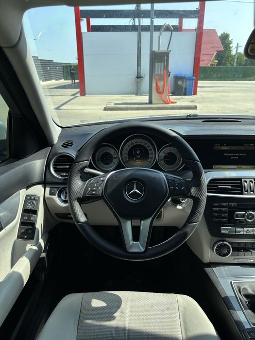 Mercedes C 200 w204 facelift 2012