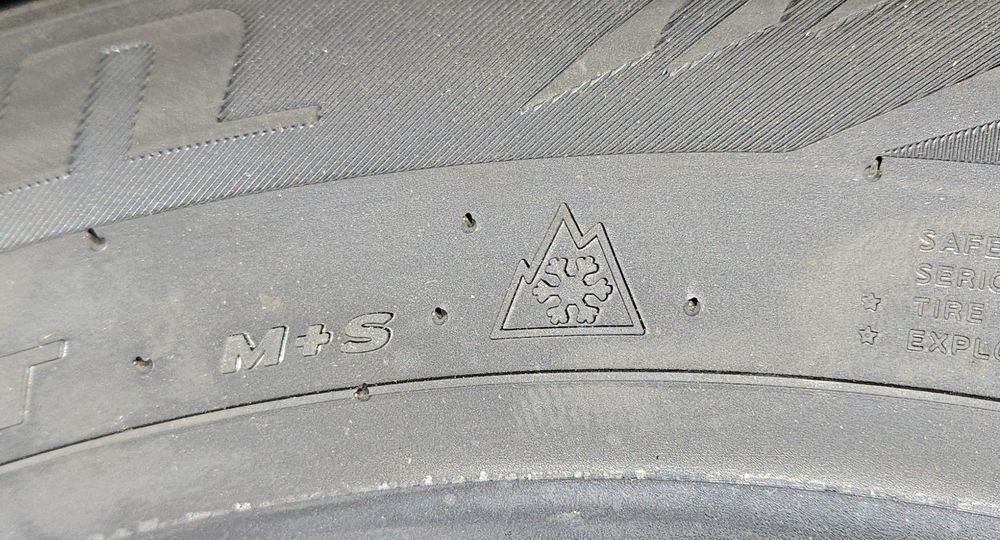 165/70 R14, 81T, LAUFENN (by HANKOOK), Anvelope de iarna M+S