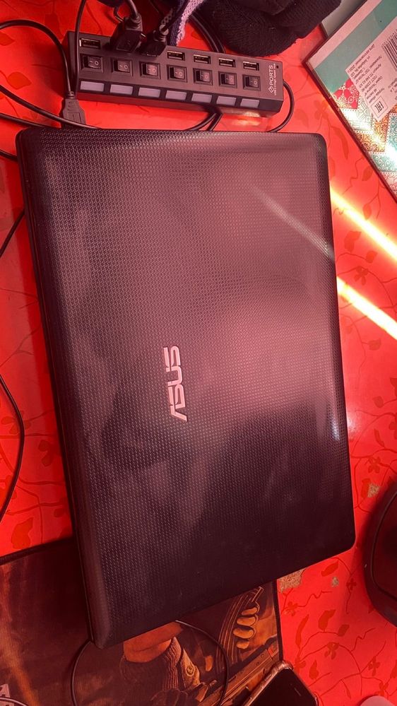 Ноутбук Asus сатылады