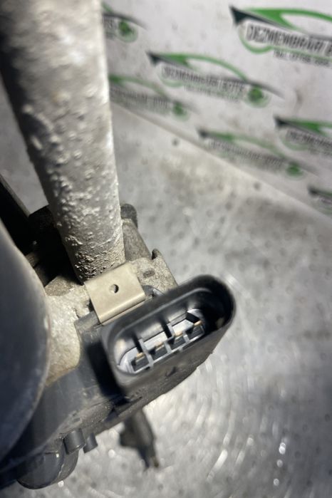 Ansamblu stergatoare parbriz volan pe stanga 1K1955119F Volkswagen VW