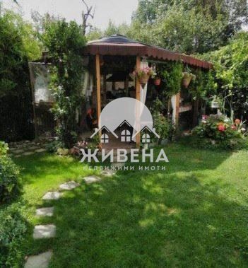 Триетажна къща в м-т Траката, Варна, РЗП: 350 кв.м