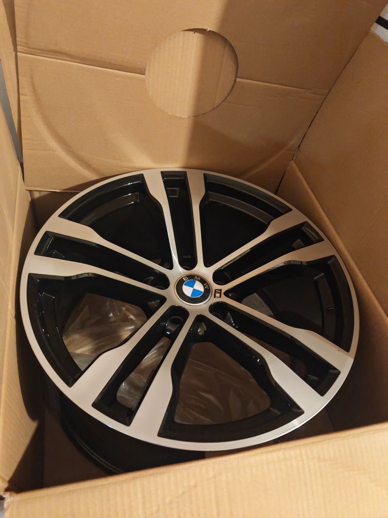 Vand jante de aliaj pentru Bmw x5-x6 pe 20 marca Carbonado