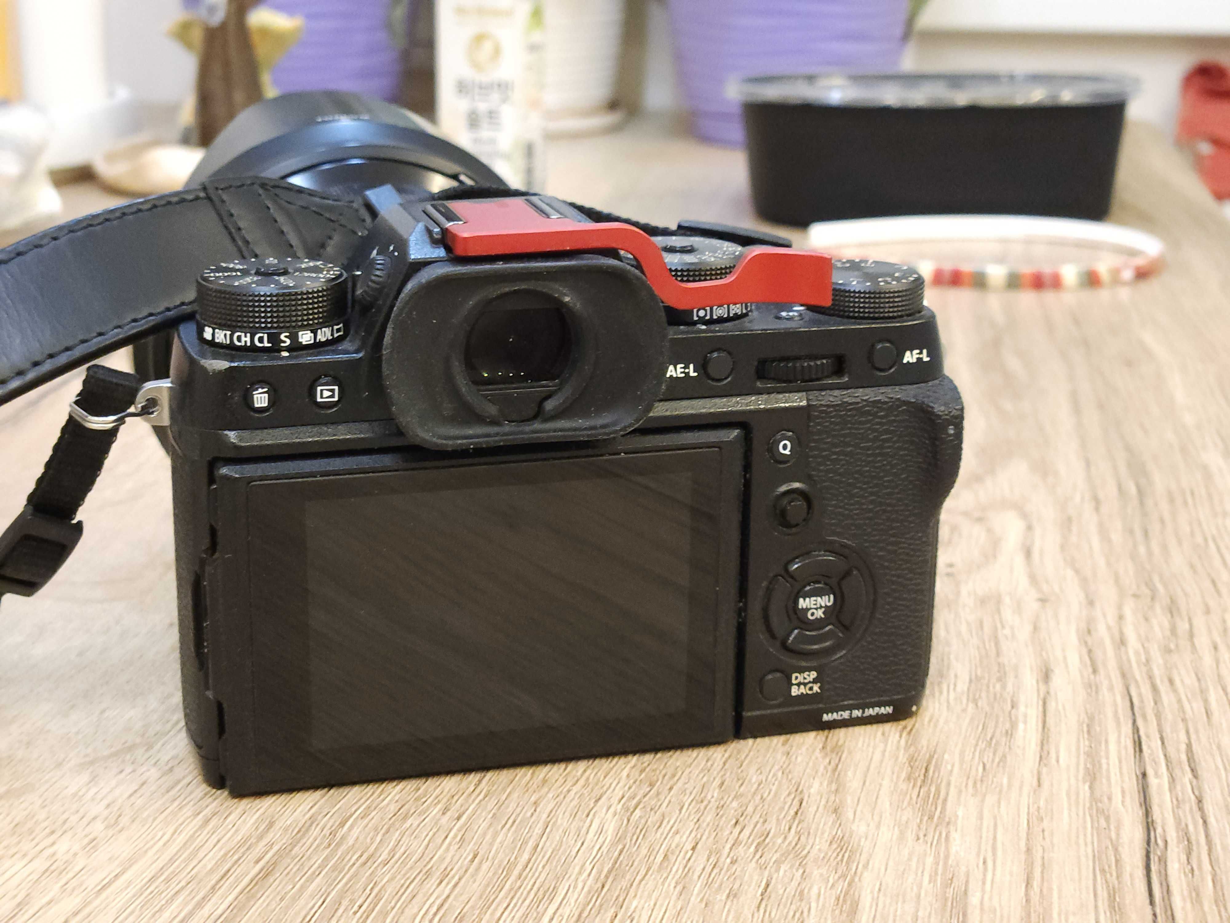Fujifilm TX-2 c  Fujinon 16-55mm F2.8 VR