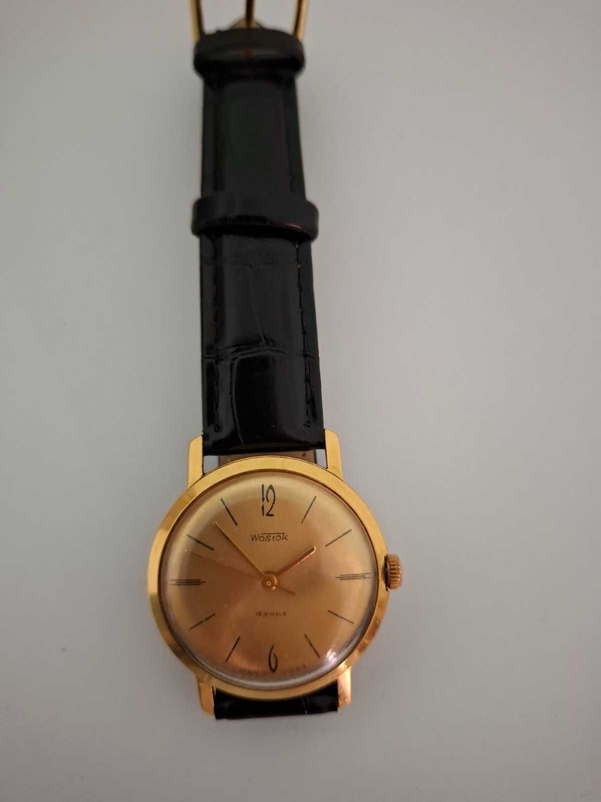 Часовник ръчен Vostok Jewels 18 от1972г мн рядък модел N 2209