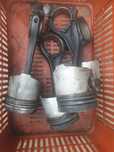 Vând piese motor Fendt 308LSA