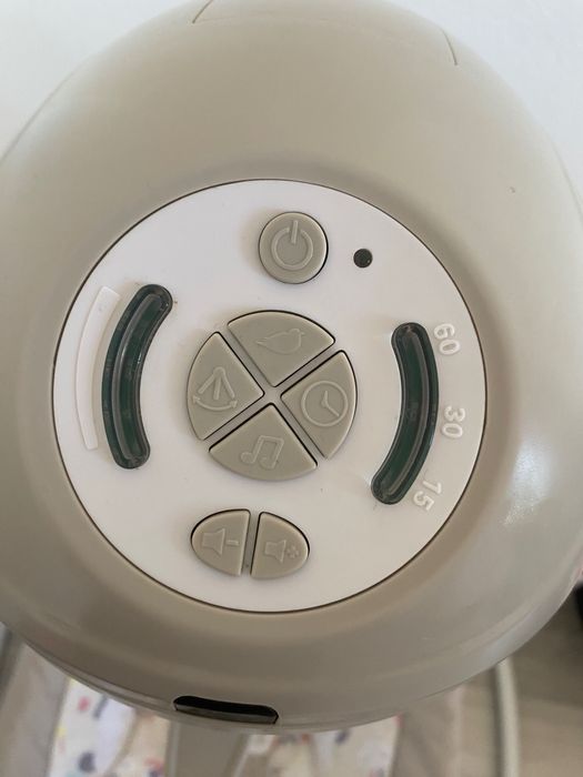 Leagan electric Wunderkid Side cu conectare la priza, Bej