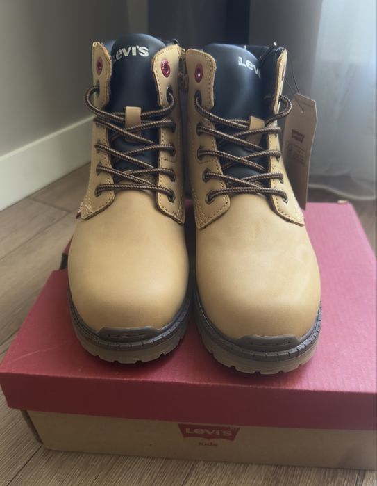 Детски Боти на Levi’s