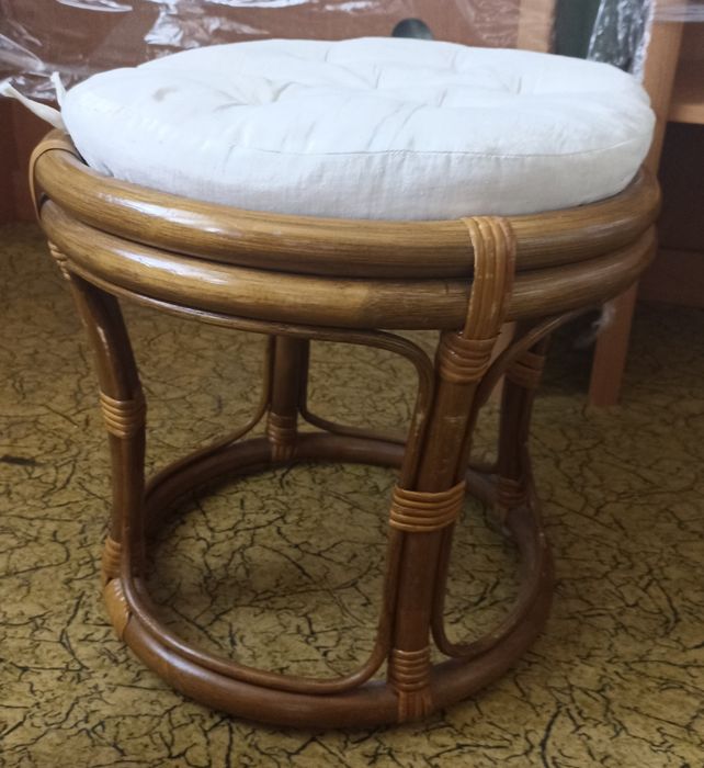 Oбзавеждане за малка уютна стая