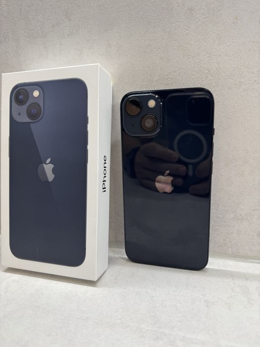 iPhone 13 128GB Black 89% Battery
