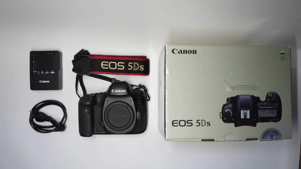 Фотоаппарат Canon EOS 5DS body