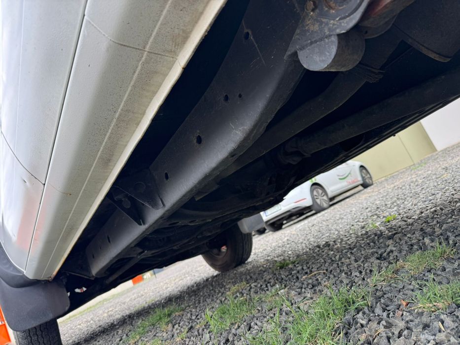 Nissan Navara NP300 D22 4X4 133 Cp 2011/Clima