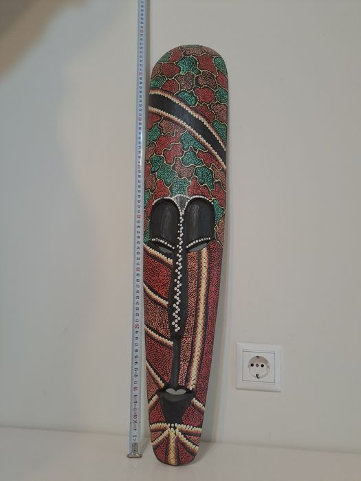 Африканска дървена маска