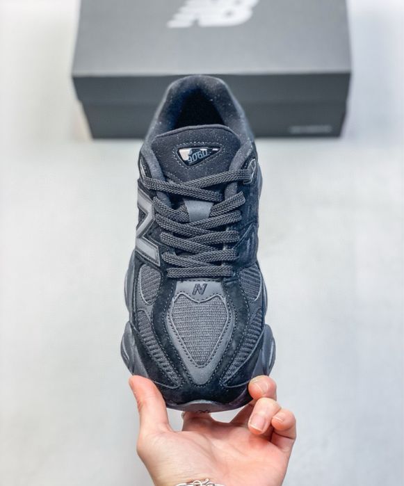 New Balance 9060 “Triple Black”