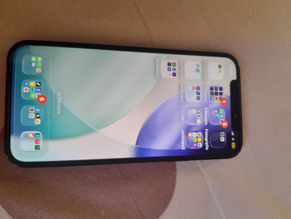 Vand iphone 12 nou