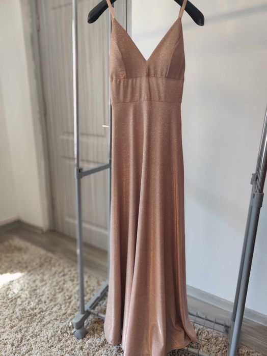 Rochii noi elegante