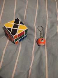 Кубче на Рубик с подарък ключодържател