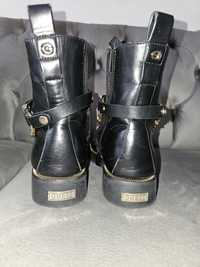 bocanci GUESS marime 36