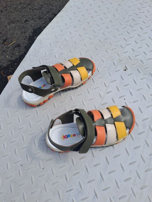 Детски сандали за момче