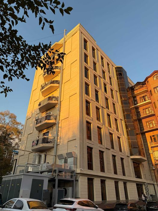 Сдается здание в аренду ул. Бабура цокольный этаж