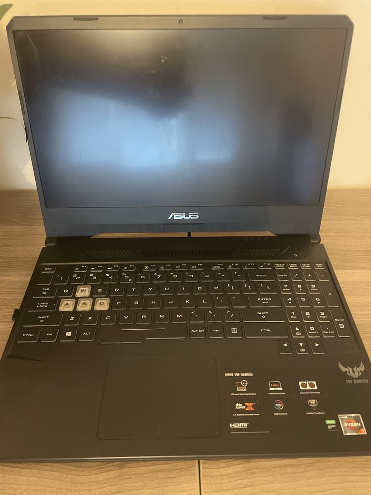 Laptop Gaming Tuff 15