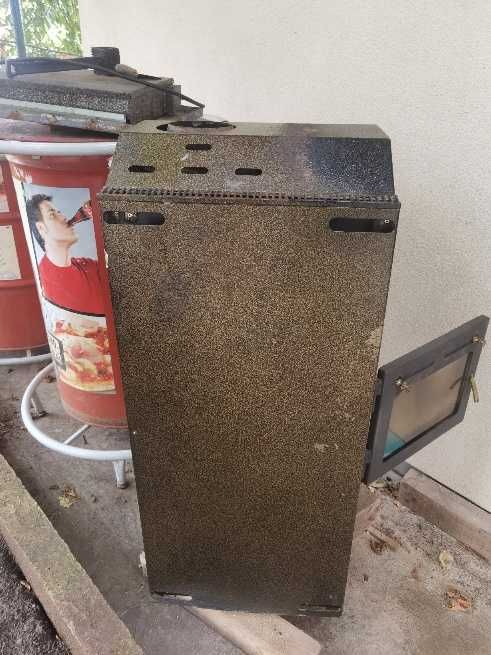 Продавам камина с водна риза