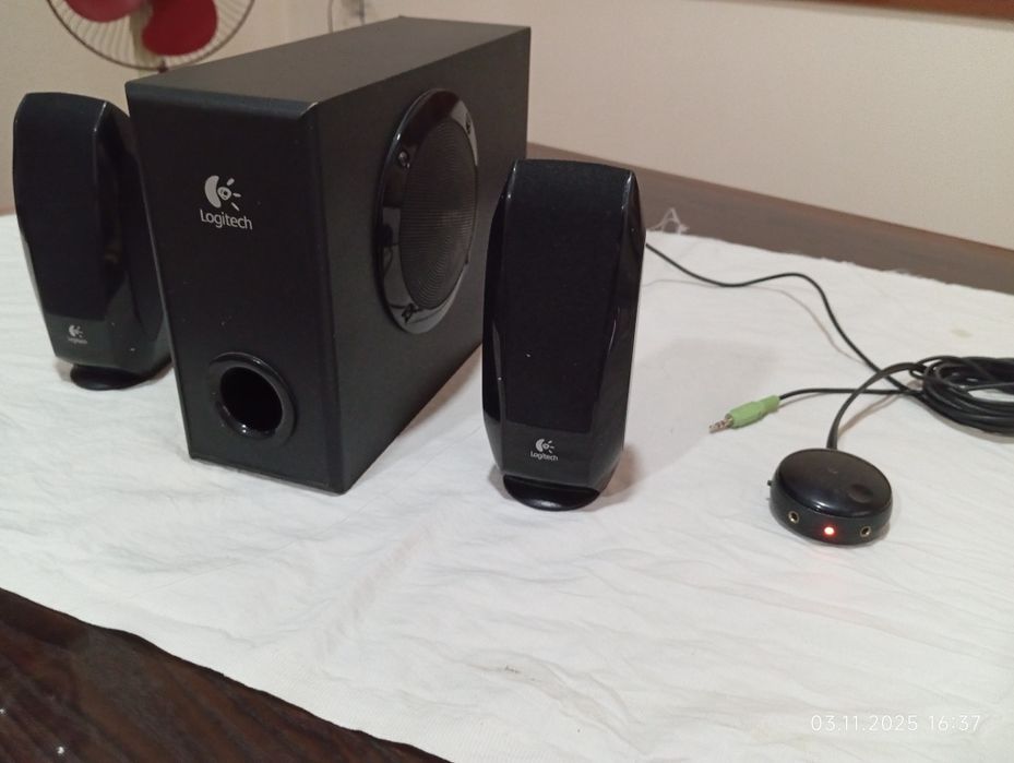 Калонка Logitech S-220