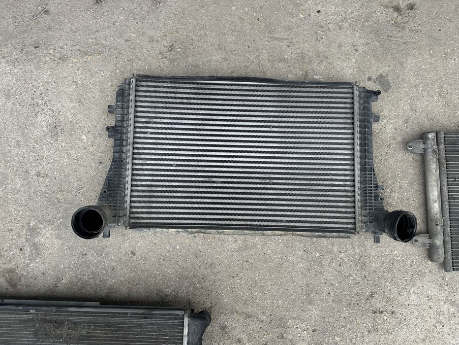 Перки с дифузьор,радиатори,интеркулер за VW Golf 6 2.0tdi